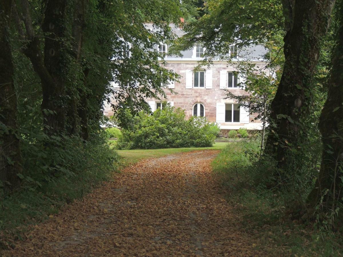 La Tour Du Chambon Leilighet Brignac-la-Plaine Eksteriør bilde